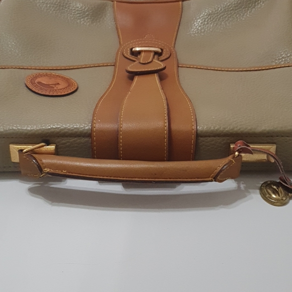 Vintage Dooney and Bourke Taupe Leather Briefcase - Picture 6 of 14